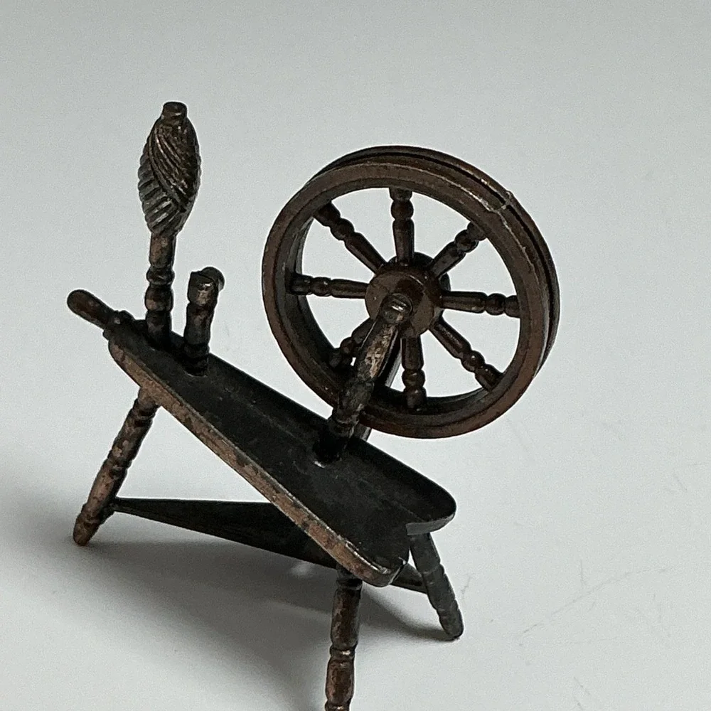 VTG 1976 Durham‎ Industries Diecast Metal Dollhouse Furniture #18 Spinning Wheel